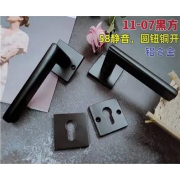 16-1-NLF,Chinese Size Lock ,Chinese Size Lock Aluminium Rosette Lock Set,Black,Aluminium,,Chinese Door Lock,With 58mm Slince Mortise Lock Body, 70mm Chinese Cylinder Key Knob 3 Computer Keys70mm*29mm,16-1-NLF
