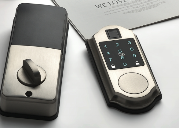 ZX 2031 Smart Deadbolt Lock
 (MSN)
Zinc Alloy 
Unlocking Methods: APP + Fingerprint + Password + 2 Cards + 2 Keys
Suitable for door thickness of 35-55mm