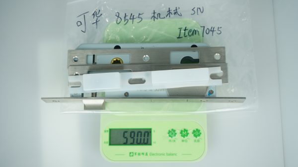 KH 8545 Cylinder Hole Mechanical Lock body,
SATIN STAINLESS STEEL Plate , Satin Nickel Latch and Deadbolt
Zinc Alloy Latch + Iron Deadbolt - Image 3